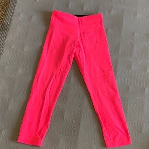 Lululemon neon pink